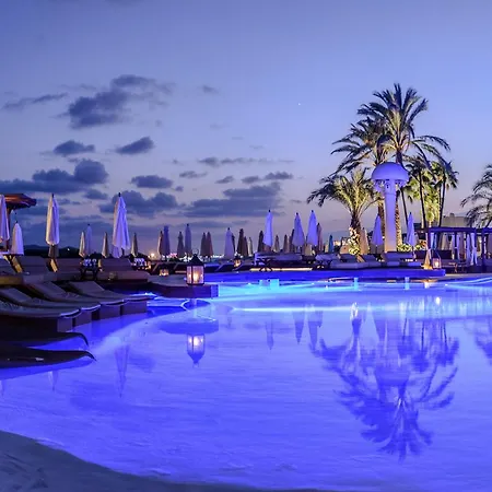 ホテル デスティーノ パチャ Playa De Talamanca