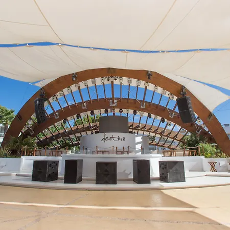 酒店 戴斯提诺帕查度假村 Playa De Talamanca