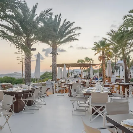 Destino Five Ibiza - 5-star Grand Luxe (adults Only) מלון