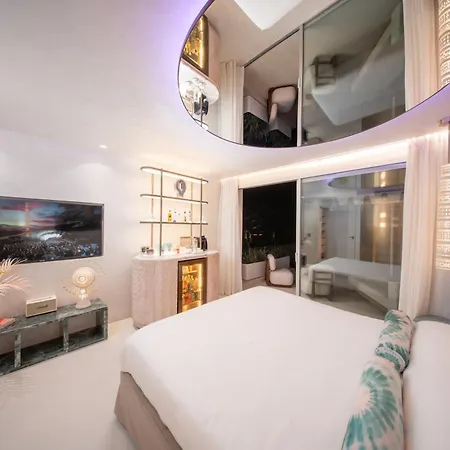 Destino Five Ibiza - 5-star Grand Luxe (adults Only) מלון